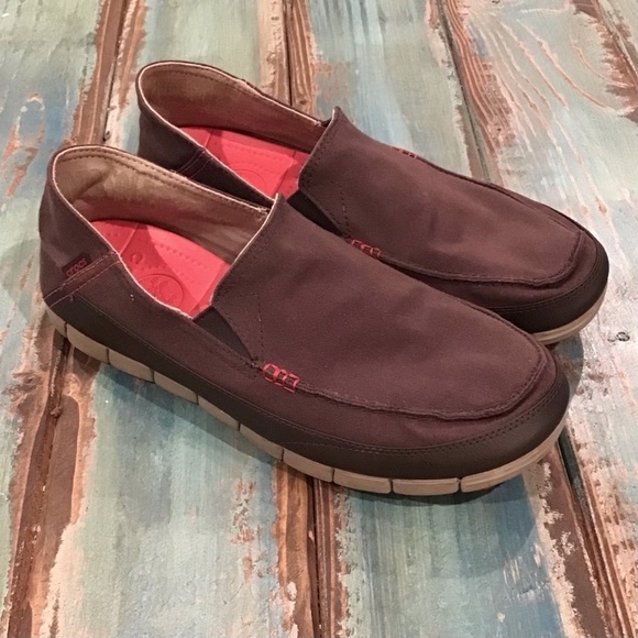 Crocs 13 Loafers Men’s Canvas Comfort Shoes Brown Slip Ons 14773 - Picture 3 of 9